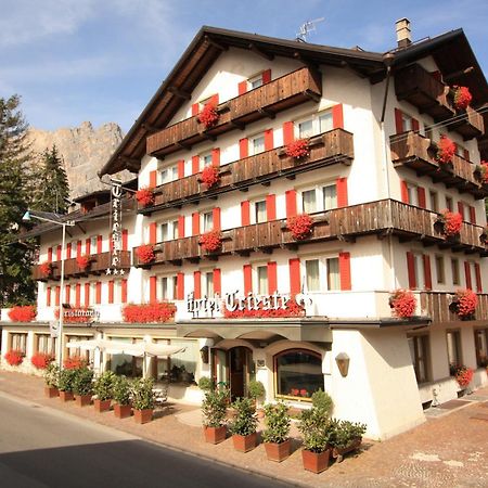 Hotel Trieste Cortina d'Ampezzo Exterior photo