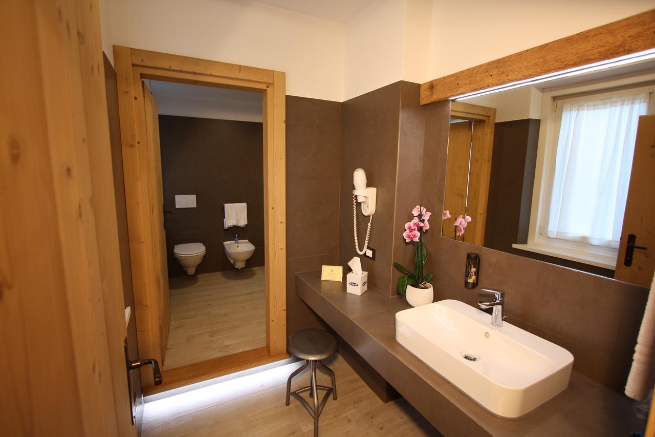 Hotel Trieste Cortina d'Ampezzo Exterior photo