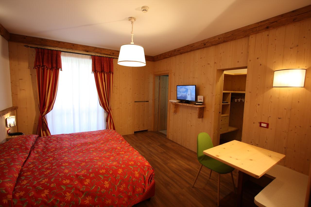 Hotel Trieste Cortina d'Ampezzo Exterior photo